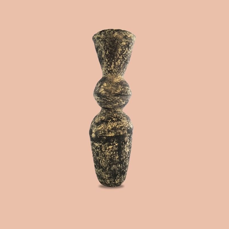 40-2.jpg Paper Mache Vase - Image 1